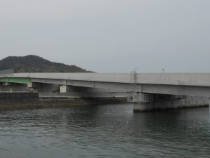 県道丸亀詫間豊浜線 道路整備工事(仮称:白方高架橋床版工)(第2工区)写真